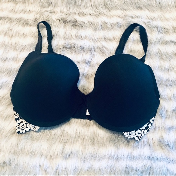 Wacoal Embrace Lace push up bra - Picture 1 of 4